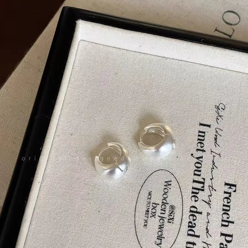 S925 Sliper Needle European and American Exaggerated Plain Hoop Earrings 我的商店