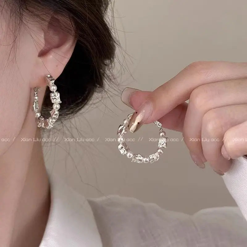 S925 Sliper Needle European and American Exaggerated Plain Hoop Earrings 我的商店
