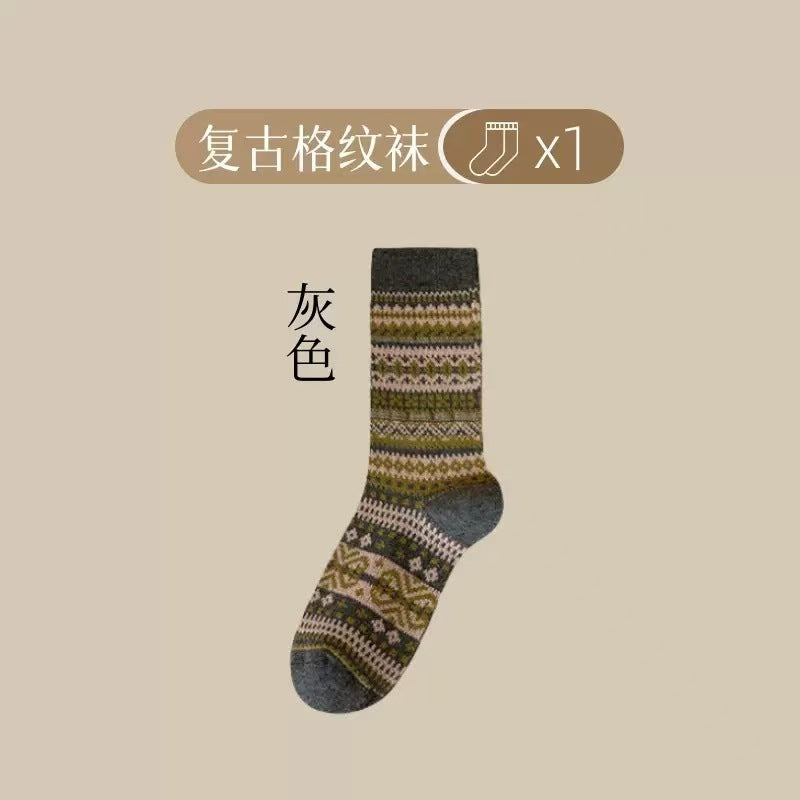 Fashionable Knee-high Women‘s Thermal Cotton Socks for Autumn&Winter - Made of Pure Xinjiang Cotton